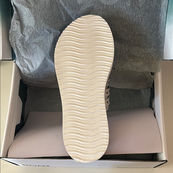 Brand New ROAN by Bed Stu Womens Pine Leather Sandals - Picture 7 of 7